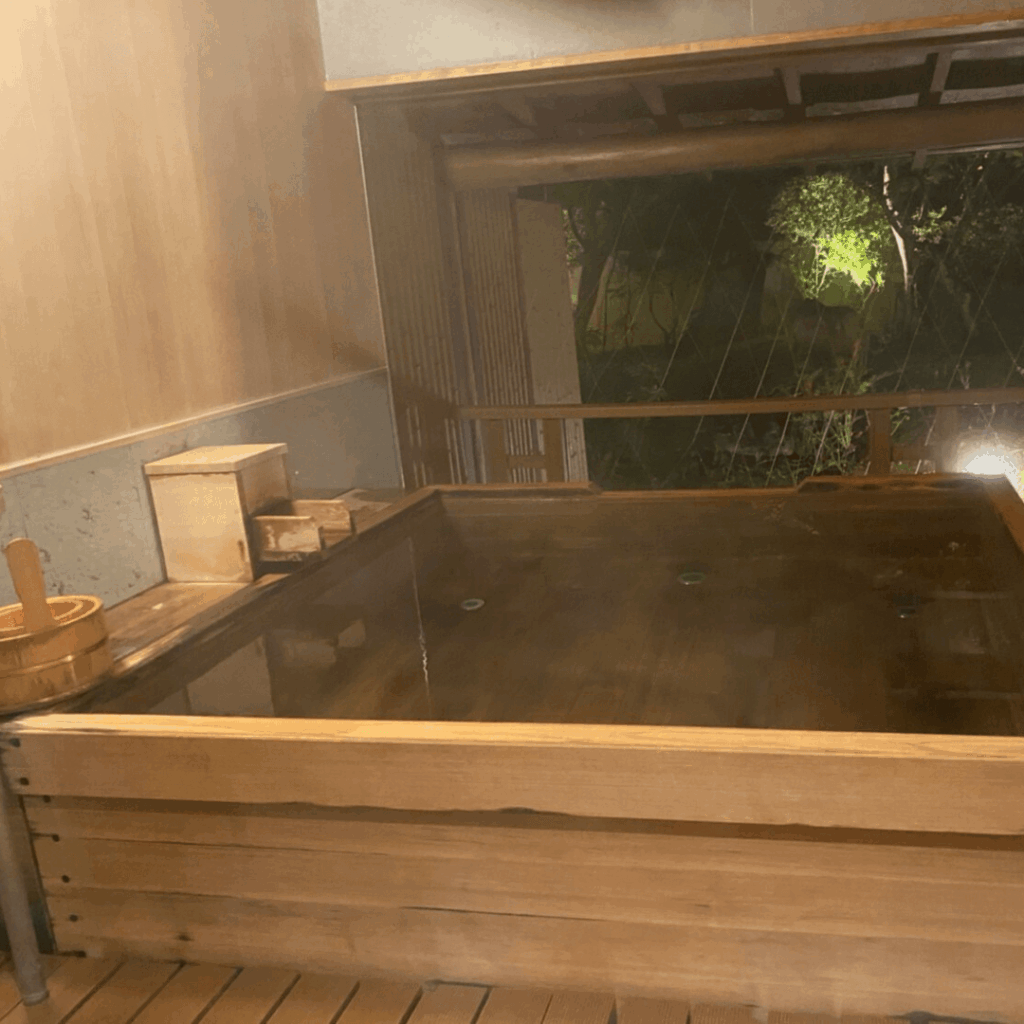 貸切温泉「檜葉の湯」