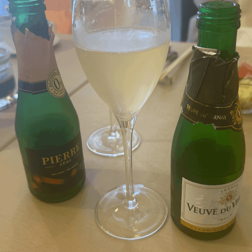 シャンパンとノンアルシャンパンで乾杯！