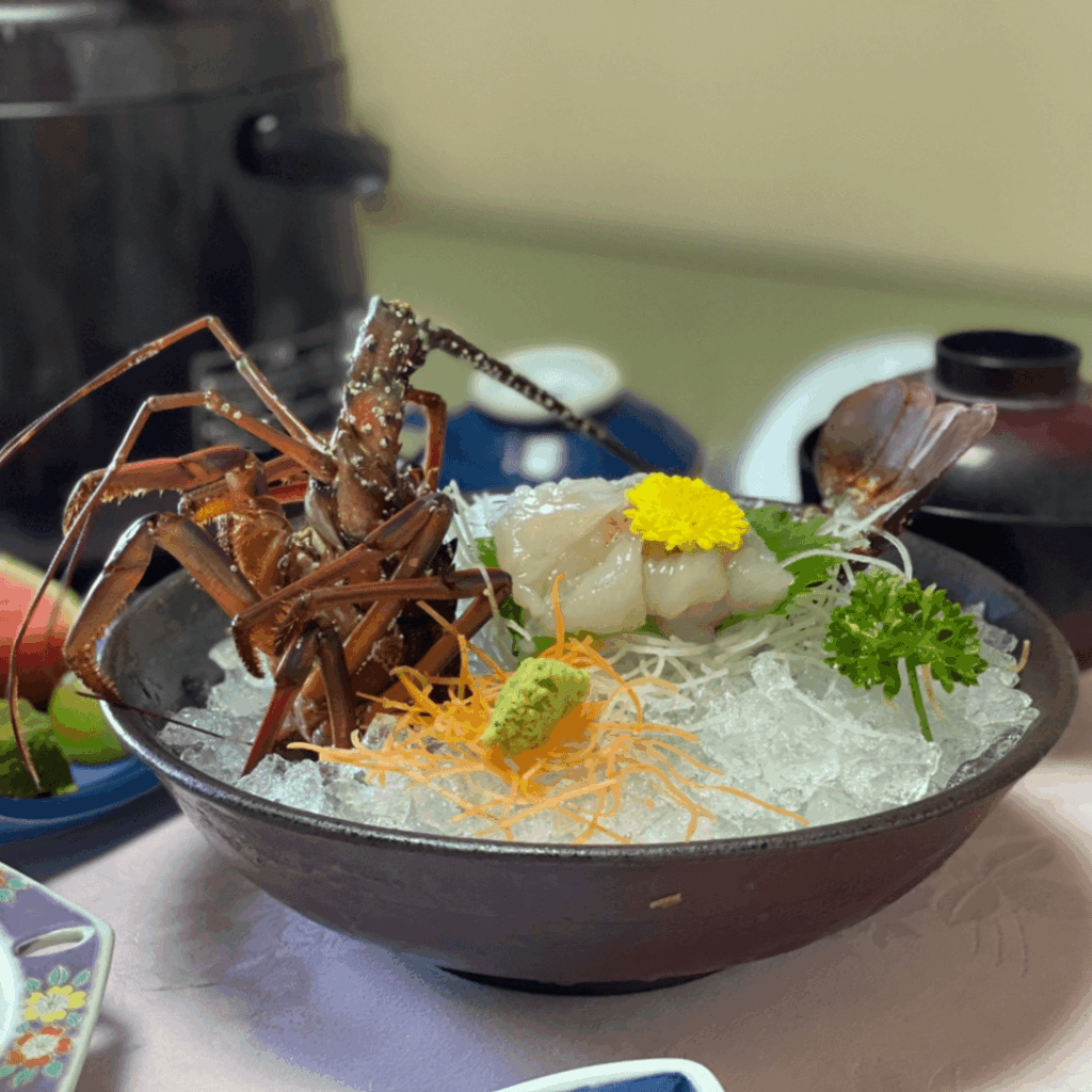 動き出しそうな伊勢海老