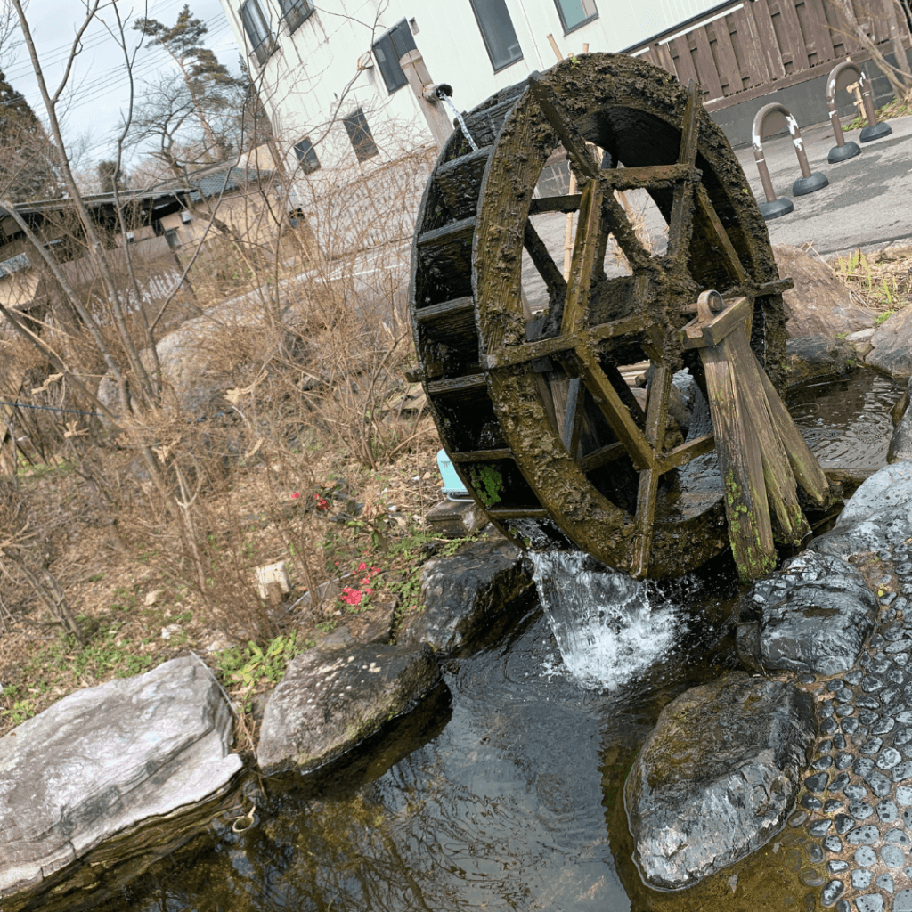 広瀬館 ひてんの音の水車