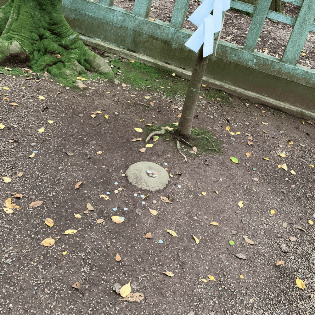 小さな石が要石です