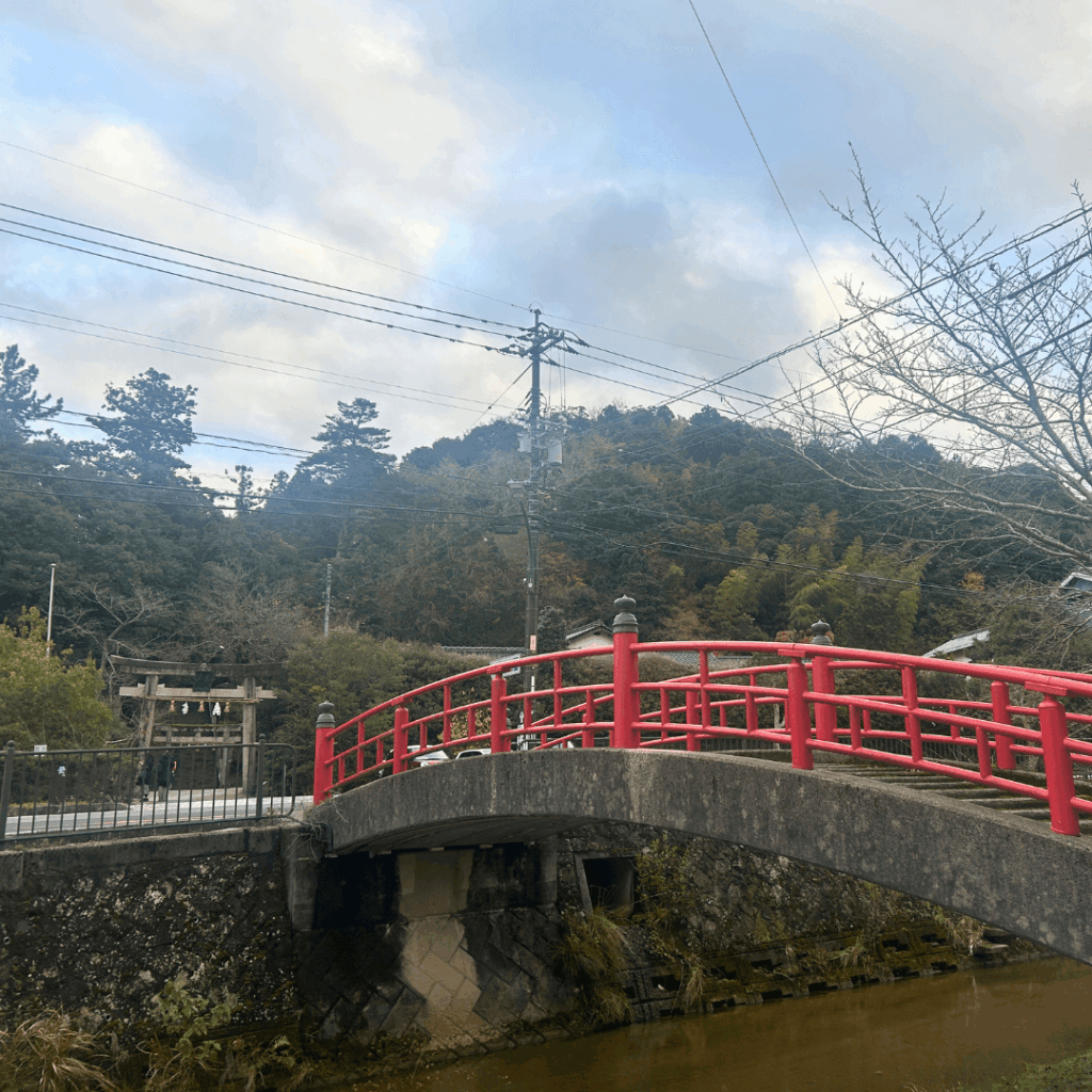 玉作神社前の宮橋
